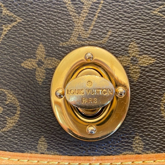 Louis Vuitton Tulum shoulder bag - Picture 12 of 13